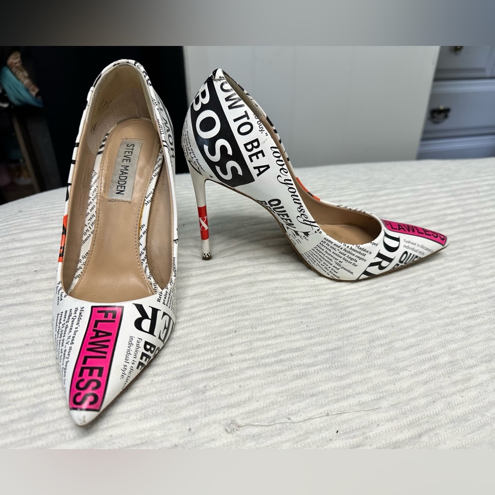 Steve Madden Boss B*tch shoes